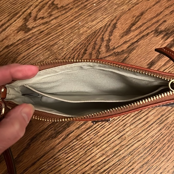 Dooney & Burke University of Arizona Wristlet - Picture 3 of 3